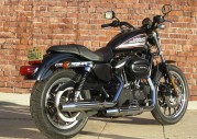 Harley-Davidson XL 883 R Sportster